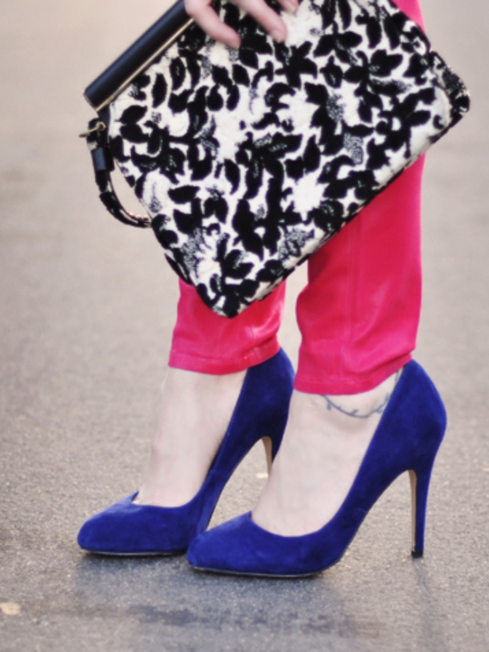 ALDO pumps blue suede shoes classic heels almond toe no platform
